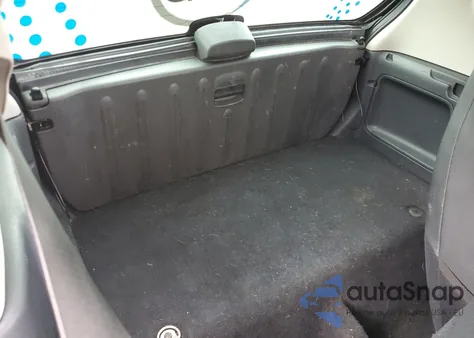 2011 Smart Fortwo Pure z USA, uszkodzony, nr VIN WMEEJ3BA0BK423700